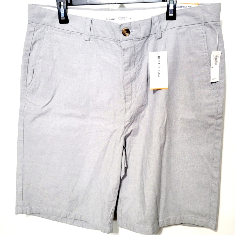 Men's Brand New Old Navy Light Gray Short. 10in inseam.